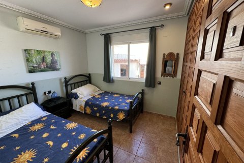 Dom w Callosa D'en Sarria, Alicante, Hiszpania 4 sypialnie, 239 mkw. nr 95461 – zdjęcie 19