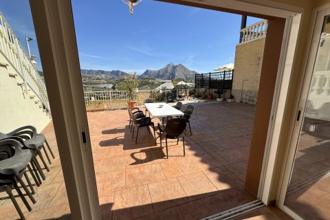 Dom w Callosa D'en Sarria, Alicante, Hiszpania 4 sypialnie, 239 mkw. nr 95461 – zdjęcie 13