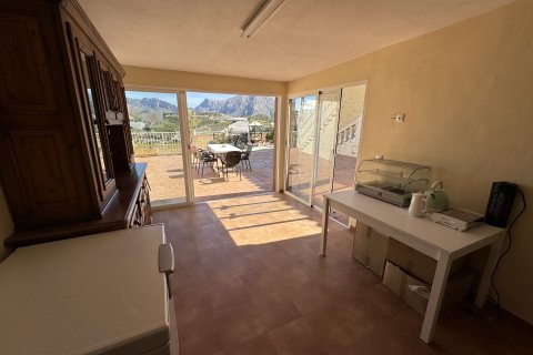 Dom w Callosa D'en Sarria, Alicante, Hiszpania 4 sypialnie, 239 mkw. nr 95461 – zdjęcie 27