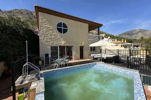Dom w Callosa D'en Sarria, Alicante, Hiszpania 4 sypialnie, 239 mkw. nr 95461 – zdjęcie 9