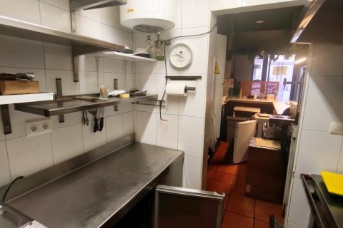 Cafe / restaurant à vendre à Leon, Espagne, 2 chambres, 106 m2 No. 188427 - photo 5
