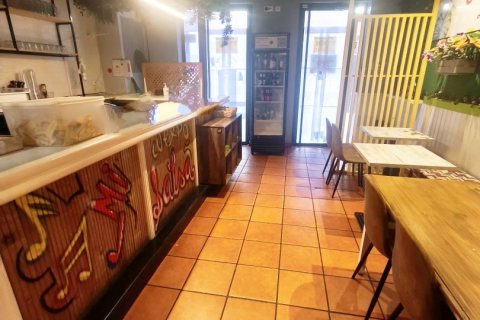 Cafe / restaurant à Leon, Espagne 2 chambres, 106 m2 No. 188427