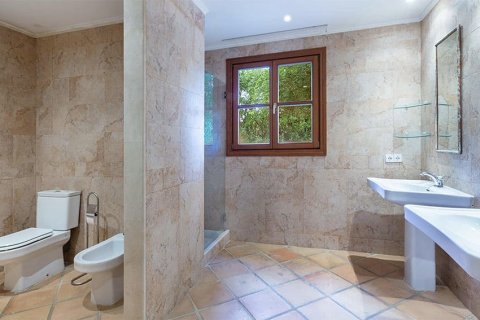 Villa en venta en Santa Ponsa, Mallorca, España 3 dormitorios, 398 m2 No. 147879 - foto 4