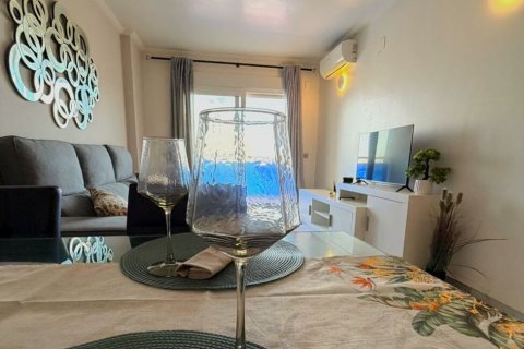 Apartment à vendre à Villajoyosa, Alicante, Espagne, 1 chambre, No. 195456 - photo 2