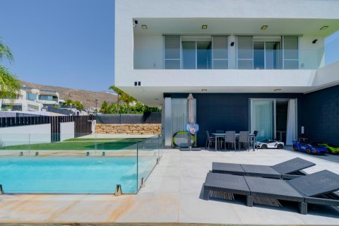 Huvila vuokrattavana Finestrat, Alicante, Espanja, 2 makuuhuonetta, 230 m2 No. 143736 - kuva 2