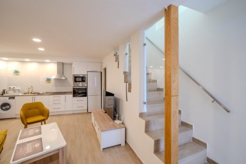 Аренда квартиры в Вильяхойоса, Аликанте, Испания 2 спальни, 60м2 №143737 - фото 15