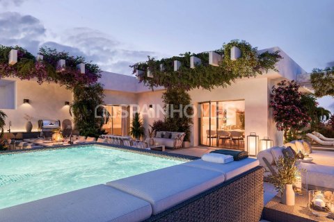 Penthouse for sale in Casares, Malaga, Spain 2 bedrooms, 74 sq.m. No. 144655 - photo 2