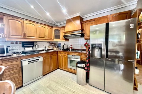 Villa en venta en Torrevieja, Alicante, España 4 dormitorios, 291 m2 No. 144661 - foto 28