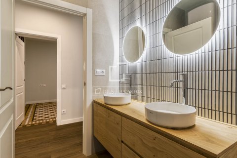 Apartment à vendre à Barcelona, Espagne, 3 chambres, 126 m2 No. 168318 - photo 27