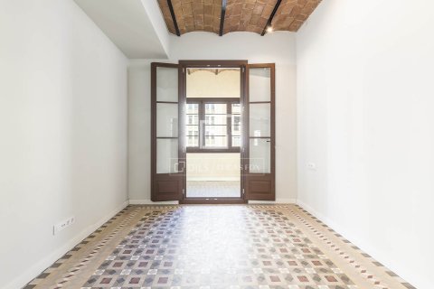 Apartment à vendre à Barcelona, Espagne, 3 chambres, 126 m2 No. 168318 - photo 15