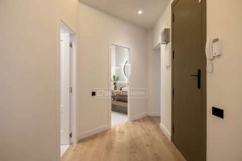 Apartamento en venta en Barcelona, España 4 dormitorios, 168 m2 No. 168321 - foto 20