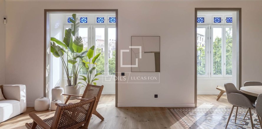 Apartamento en Barcelona, España 4 dormitorios, 168 m2 No. 168321