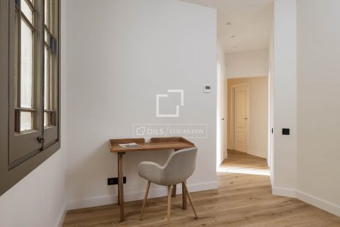 Apartamento en venta en Barcelona, España 4 dormitorios, 168 m2 No. 168321 - foto 29