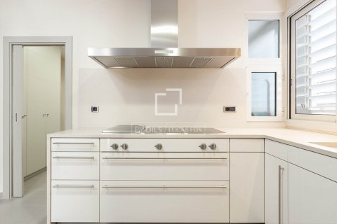 Penthauss pārdošanā Barcelona, Spānijā 3 istabas, 240 m2 Nr. 168320 - attēls 14