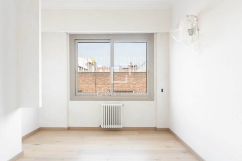 Penthauss pārdošanā Barcelona, Spānijā 3 istabas, 240 m2 Nr. 168320 - attēls 25