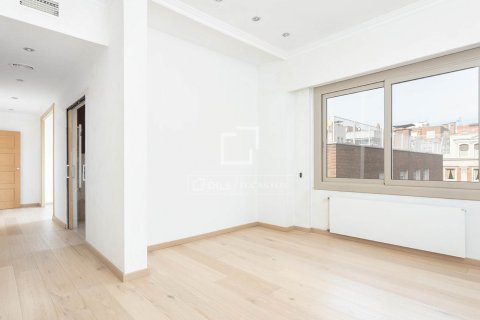 Penthauss pārdošanā Barcelona, Spānijā 3 istabas, 240 m2 Nr. 168320 - attēls 9