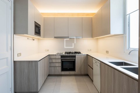 Apartment à vendre à Barcelona, Espagne, 5 chambres, 217 m2 No. 168319 - photo 8