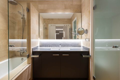 Apartment à vendre à Barcelona, Espagne, 5 chambres, 217 m2 No. 168319 - photo 23