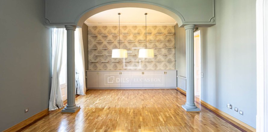 Apartment à Barcelona, Espagne 5 chambres, 217 m2 No. 168319