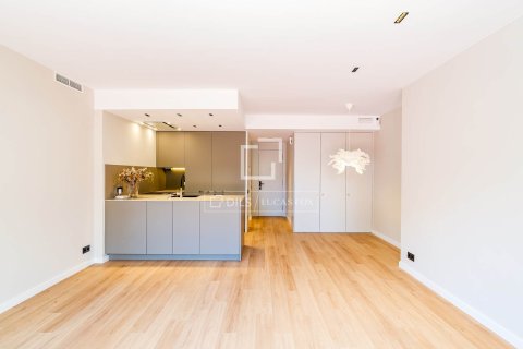 Wohnung zum Verkauf in Barcelona, Spanien 3 Schlafzimmer, 91 m2 Nr. 168322 - Foto 7