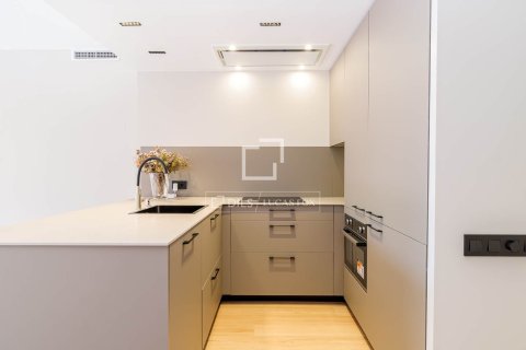 Wohnung zum Verkauf in Barcelona, Spanien 3 Schlafzimmer, 91 m2 Nr. 168322 - Foto 5