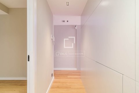Wohnung zum Verkauf in Barcelona, Spanien 3 Schlafzimmer, 91 m2 Nr. 168322 - Foto 11