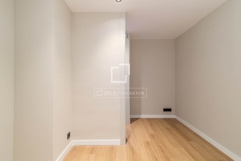 Wohnung zum Verkauf in Barcelona, Spanien 3 Schlafzimmer, 91 m2 Nr. 168322 - Foto 12