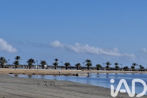 Kaupunkipientalo myytävänä San Pedro del Pinatar, Murcia, Espanja, 4 makuuhuonetta, 119 m2 No. 152609 - kuva 27