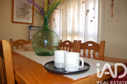 Kaupunkipientalo myytävänä San Pedro del Pinatar, Murcia, Espanja, 4 makuuhuonetta, 119 m2 No. 152609 - kuva 3