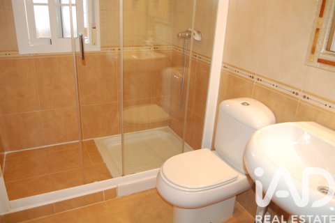 Kaupunkipientalo myytävänä San Pedro del Pinatar, Murcia, Espanja, 4 makuuhuonetta, 119 m2 No. 152609 - kuva 9