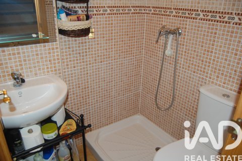 Kaupunkipientalo myytävänä San Pedro del Pinatar, Murcia, Espanja, 4 makuuhuonetta, 119 m2 No. 152609 - kuva 8