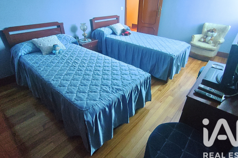 Dom w Bermeo, Biscay, Hiszpania 5 sypialni, 270 mkw. nr 152614 – zdjęcie 13