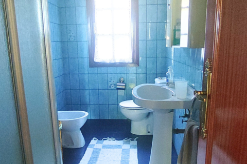 Dom w Bermeo, Biscay, Hiszpania 5 sypialni, 270 mkw. nr 152614 – zdjęcie 18