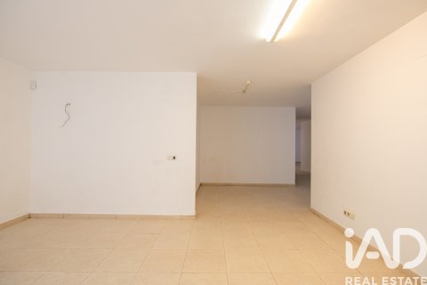 Komerciāls īpašums pārdošanā Barcelona, Spānijā 2 istabas, 112 m2 Nr. 152610 - attēls 8