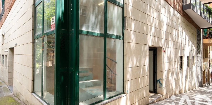 Komerciāls īpašums Barcelona, Spānijā 2 istabas, 112 m2 Nr. 152610