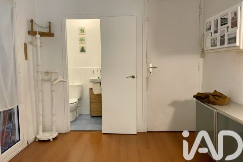 Продажа квартиры в Барселона, Испания 1 спальня, 60м2 №152608 - фото 2