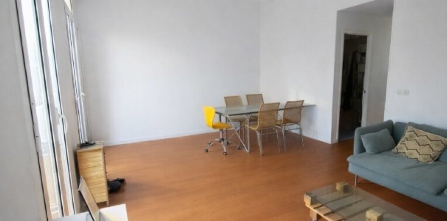 Квартира в Барселона, Испания 1 спальня, 60м2 №152608