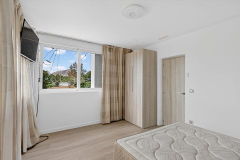 Villa en venta en Alicante, España 5 dormitorios, 500 m2 No. 149606 - foto 26