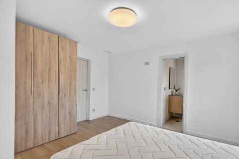 Villa en venta en Alicante, España 5 dormitorios, 500 m2 No. 149606 - foto 21