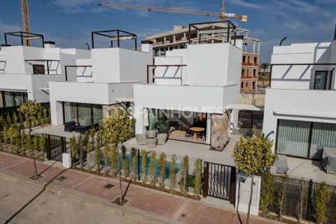 Villa à vendre à Torre-Pacheco, Murcia, Espagne, 2 chambres, 186 m2 No. 149603 - photo 4