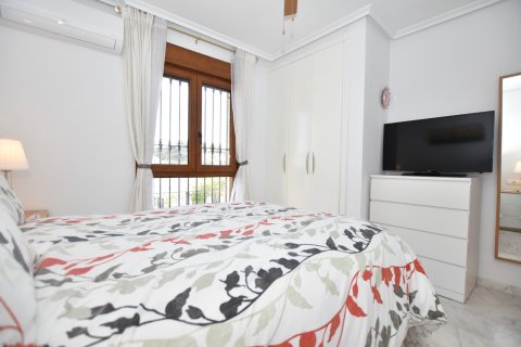 Bungalowi myytävänä Algorfa, Alicante, Espanja, 2 makuuhuonetta, 85 m2 No. 149608 - kuva 10