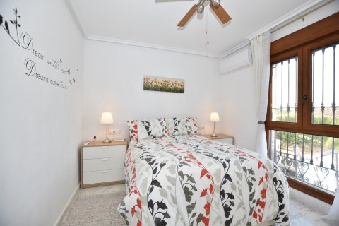 Bungalowi myytävänä Algorfa, Alicante, Espanja, 2 makuuhuonetta, 85 m2 No. 149608 - kuva 12