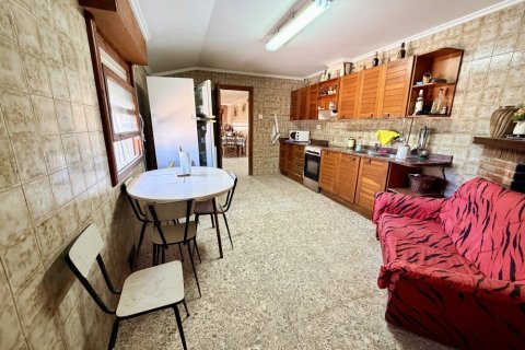 Finca zum Verkauf in La Marina, Alicante, Spanien 5 Schlafzimmer, 200 m2 Nr. 189883 - Foto 11