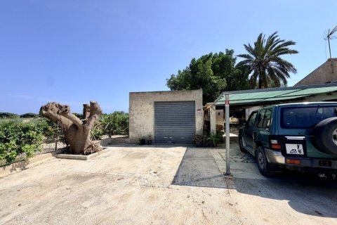 Finca zum Verkauf in La Marina, Alicante, Spanien 5 Schlafzimmer, 200 m2 Nr. 189883 - Foto 5