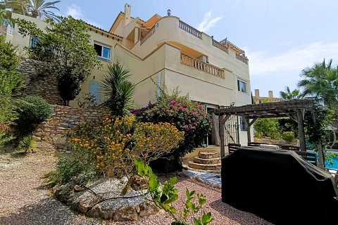 Villa i Alicante, Spanien 4 sovrum, 214 kvm. Nr. 189887