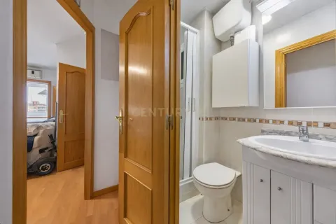 Wohnung zum Verkauf in Badalona, Barcelona, Spanien 2 Schlafzimmer, 50 m2 Nr. 191200 - Foto 20
