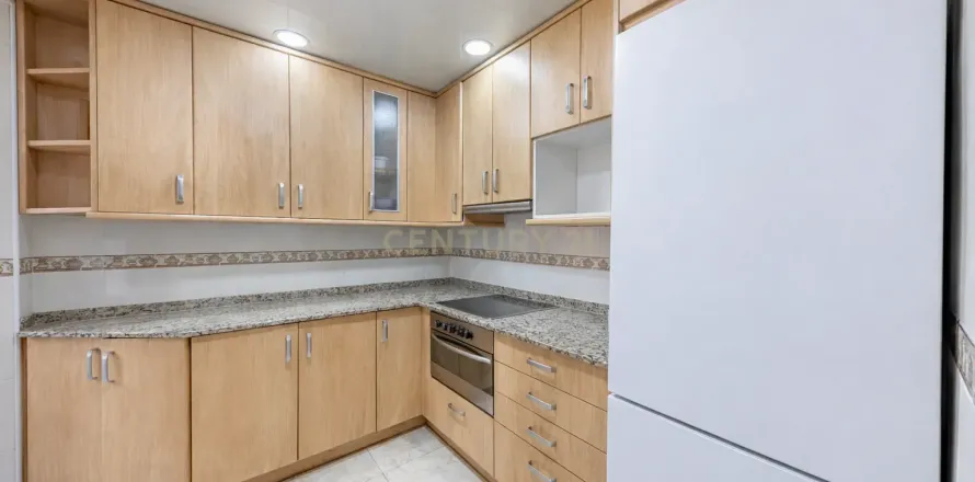 Wohnung in Badalona, Barcelona, Spanien 2 Schlafzimmer, 50 m2 Nr. 191200