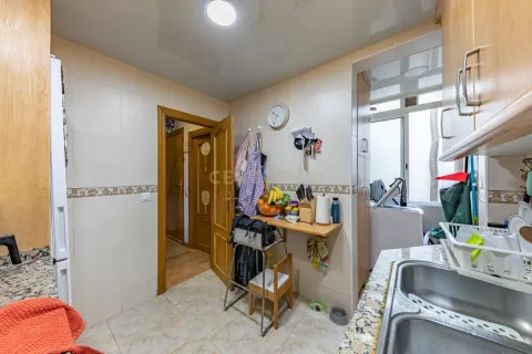 Wohnung zum Verkauf in Badalona, Barcelona, Spanien 2 Schlafzimmer, 50 m2 Nr. 191200 - Foto 19