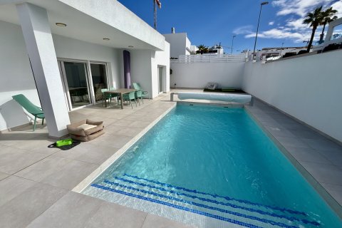 Продажа виллы в Бенихофар, Аликанте, Испания 3 спальни, 124м2 №163271 - фото 5