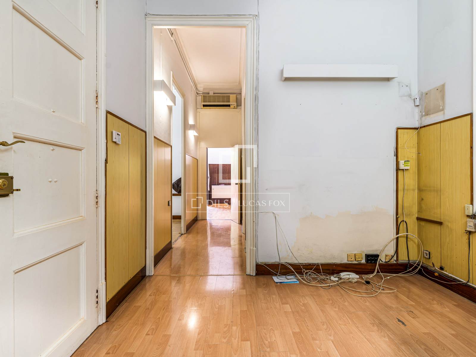 Huoneisto Barcelona, Espanja 6 makuuhuonetta, 179 m2 No. 192622